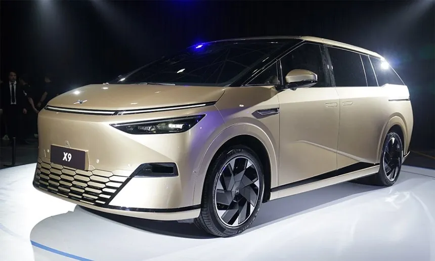 Xpeng-X9-1-1738739665-2125-1738740822.webp