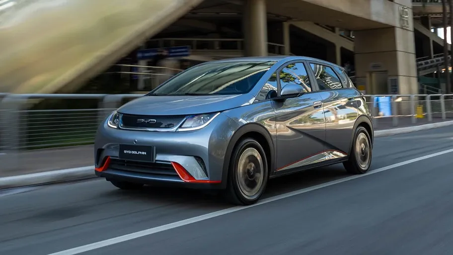 BYD Dolphin 2026 sắp ra mắt: Pin lớn hơn, chạy 435 km và hàng loạt nâng cấp đáng giá