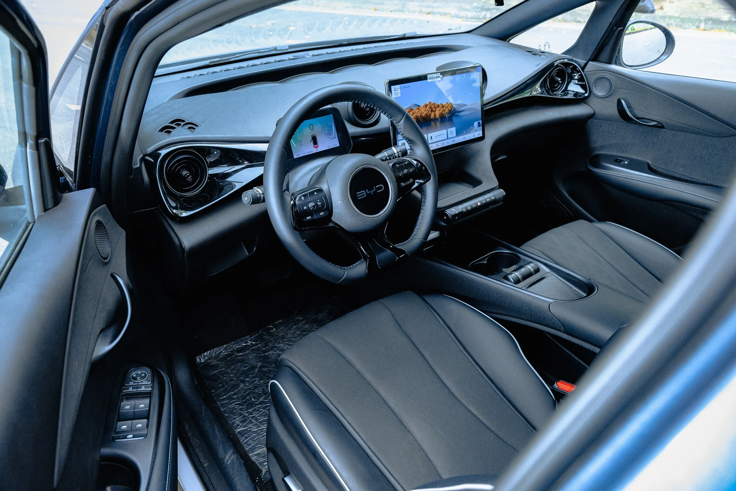 byd-dolphin-2026-noi-that.webp