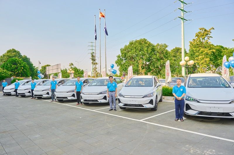 Doanh nghiệp vận tải chuyển dịch sang xe điện theo xu hướng tất yếu