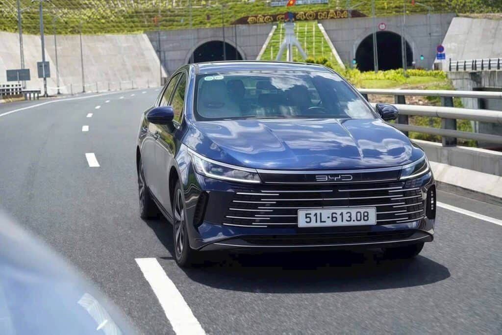 BYD Seal 5 chỉ tốn 3,2 lít/100 km cho hành trình xuyên Việt