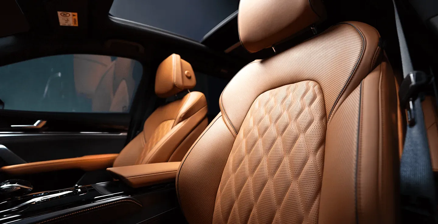 BYD Han Interior Golden Orange - 3